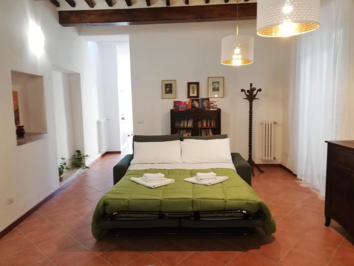 דירות Casa Di Pietro Aretino, Arezzo Centro Storico 4-8 Letti מראה חיצוני תמונה