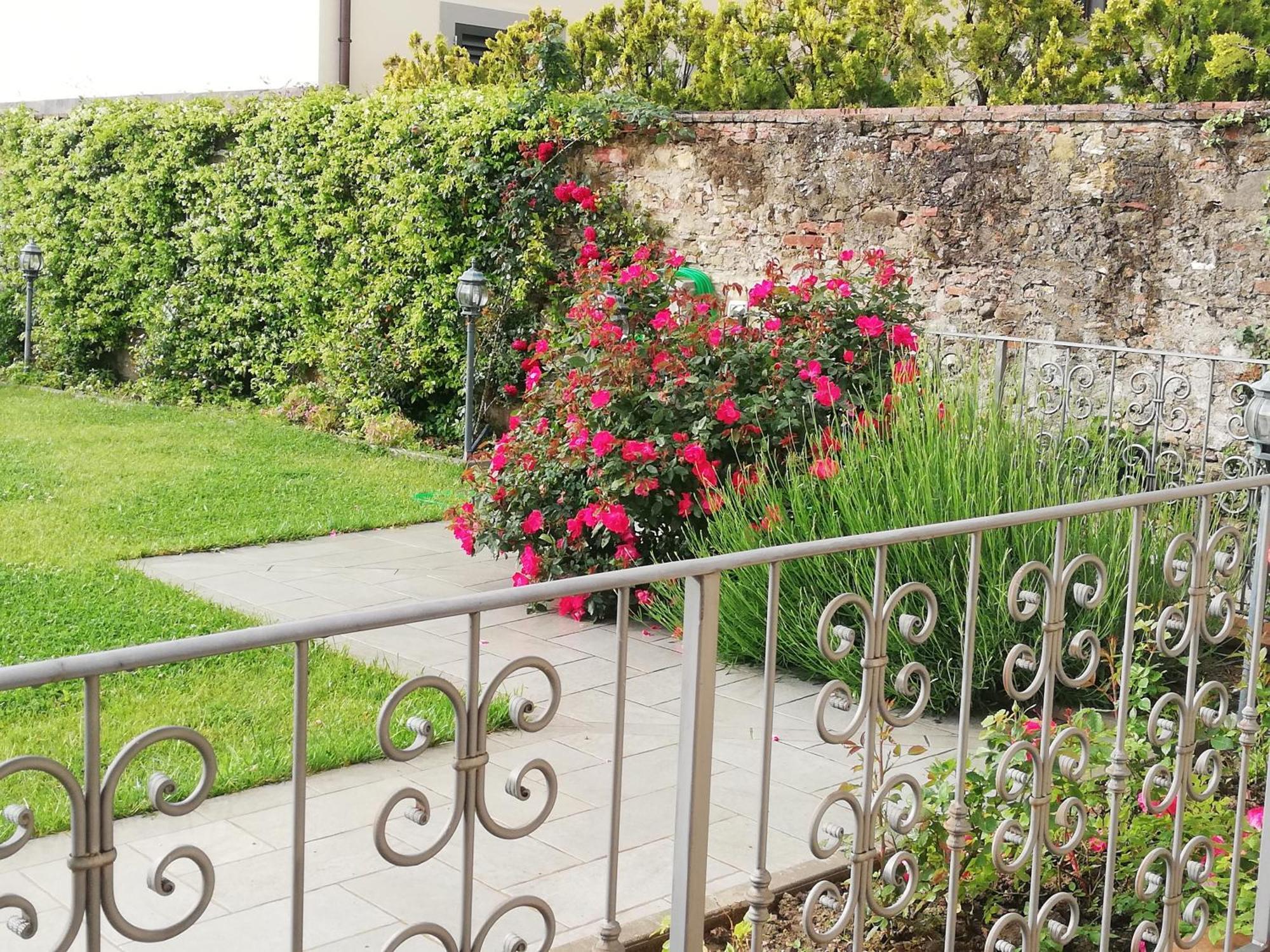 דירות Casa Di Pietro Aretino, Arezzo Centro Storico 4-8 Letti מראה חיצוני תמונה